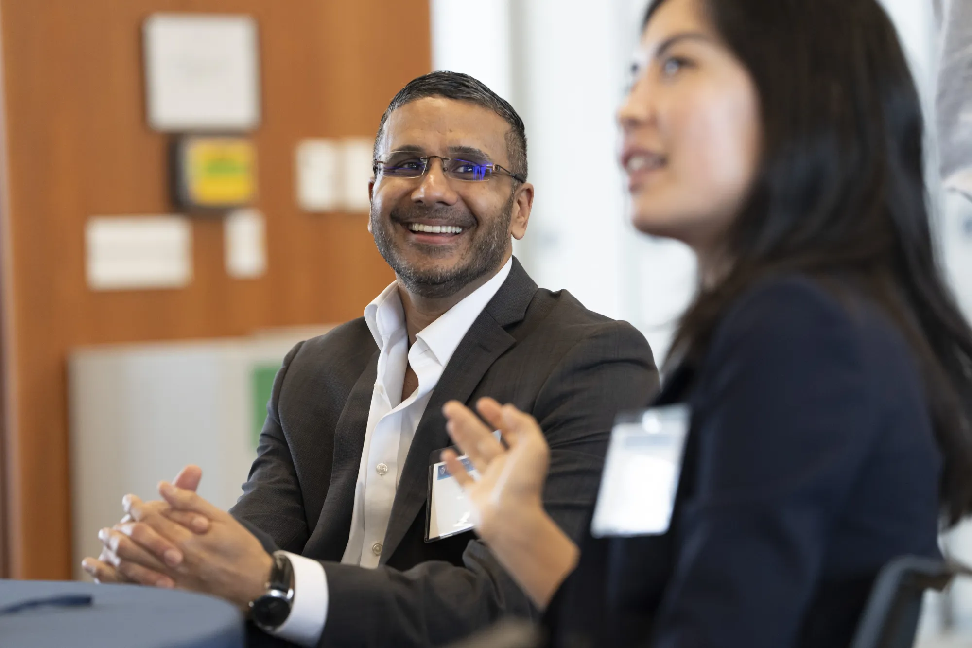 two-colum-content-image